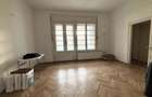 Apartament cu 3 camere decomandat în Oradea - 1