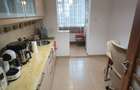 Apartament cu 3 camere semidecomandat în Teiul Doamnei - 2