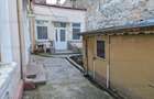 Casă cu 3 camere cu Teren 176 Mp în Central - 1
