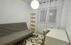 Apartament cu 3 camere decomandat în Tractorul - 4
