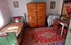 De vanzare casa batraneasca in comuna Valea Ursului , teren 2600mp - 2