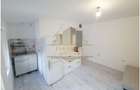 Apartament cu 3 camere semidecomandat în Central - 7
