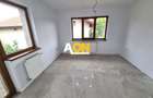 Casă cu 6 camere cu Teren 900 Mp în Cetate - 13