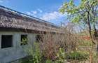 Pensiune gri teren 2240 m2 ,casa 563m2 75000 eur ,teren 1677m2 50000 eur, acces auto DJ222N - 3