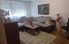 Apartament 3 camere, decomandat, central - 1