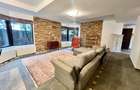 A 1607 De vanzare casa singur in curte in Tg Mure? - 7 Noiembrie - 12