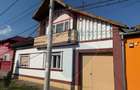 Casă cu 3 camere cu Teren 439 Mp în Beiuș - 2
