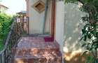 Casă cu Teren 3477 Mp în Garoafa - 2