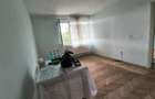 Apartament cu 4 camere semidecomandat în Central - 2