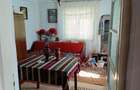 Casă cu 3 camere în Fetești - 8