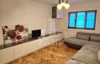 Apartament cu 3 camere decomandat în Soarelui - 2