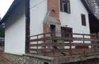 Vand casa la munte in Rate - 2