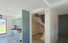Casă cu 3 camere cu Teren 340 Mp în Nufărul - 11