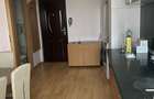 Apartament cu 3 camere decomandat în Valenta - 2