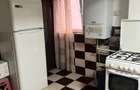 Inchiriez camere in vila
