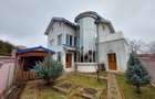 COMISION 0 Casa 300 mp ut. 361 mp teren, 5 camere, Targoviste, Micro 5 - 1