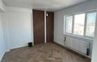 Apartament cu 3 camere în Păcii - 11