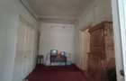 Casă individuală cu 5 camere cu Canalizare în P-ța Victoriei - 12