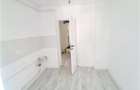 Apartament cu 2 camere decomandat în Triaj - 11