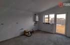 Casă cu 4 camere cu Teren 440 Mp în Sânmihaiu Român - 7