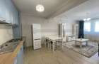Apartament cu 3 camere semidecomandat în Central - 3