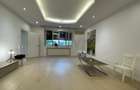 Apartament cu 5 camere semidecomandat în Capitale - 4