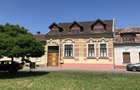 Casă individuală cu 10 camere cu Teren 450 Mp în Complex Studențesc - 1