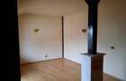Casă cu 6 camere cu Teren 172 Mp în Sisești - 5