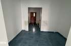 Spatiu comercial, compartimentat, zona Nord - 1