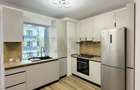 Apartament 3 camere, 2 bai, etaj intermediar, balcon, parcare, Sesul d - 11