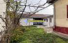 Casa 2 camere cu 920 mp teren Alba Iulia Zona HCC la asfalt toate util - 2