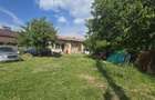 Casa si teren de vanzare - 1