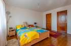 Casă cu 4 camere cu Teren 415 Mp în Central - 7