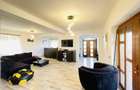 Duplex cu 8 camere cu Canalizare în Bod - 5