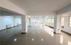 Spatiu comercial , etaj 2 , ultracentral , Ploiesti - 1