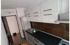 Apartament cu 3 camere semidecomandat în Craiovița Nouă - 3
