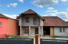 Casă cu 3 camere cu Teren 8000 Mp în Gothatea - 3