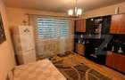 Apartament cu 3 camere decomandat în Dâmbu Pietros - 1