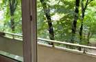 Apartament cu 3 camere semidecomandat în Berceni - 12