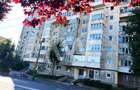 Apartament cu 3 camere decomandat în Răcădău - 1