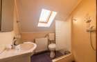 Casă individuală cu 10 camere cu Teren 1742 Mp în Central - 52