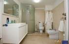 Apartament  B-dul Revolutiei, cladire perioada interbelica, comision 0% - 9