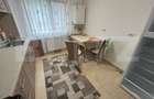Apartament cu 2 camere decomandat în Micro 4 - 6