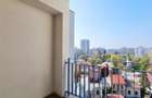 Apartament cu 4 camere decomandat în Polonă - 16