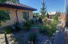 Casă cu 5 camere cu Teren 684 Mp în Podu Roș - 4