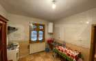 Casă cu 13 camere cu Teren 1487 Mp în Central - 9