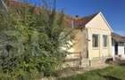 Casă cu 2 camere cu Teren 2397 Mp în Sud - 1 Casă cu 2 camere cu Teren 2397 Mp în Sud - 1