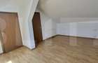 Apartament cu 3 camere decomandat în Giroc - 16