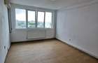 Apartament cu 3 camere decomandat în Circumvalațiunii - 3