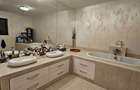 VAND spatiu comercial parter+apartament(etaj)sau INCHIRIEZ doar parter - 1